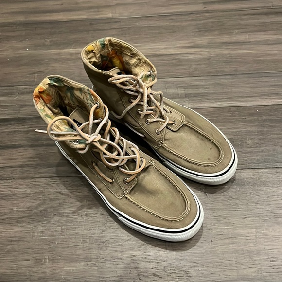sperry high tops